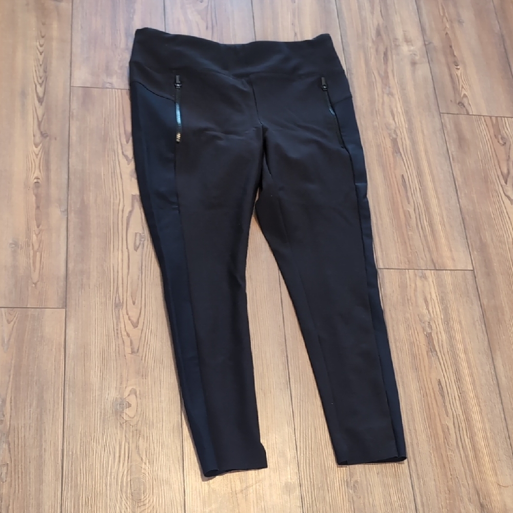 Athleta Black High-Waist Leggings